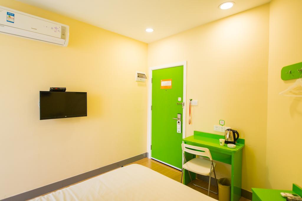 Hi Inn Ningbo Tianyi Square Branch Exterior photo