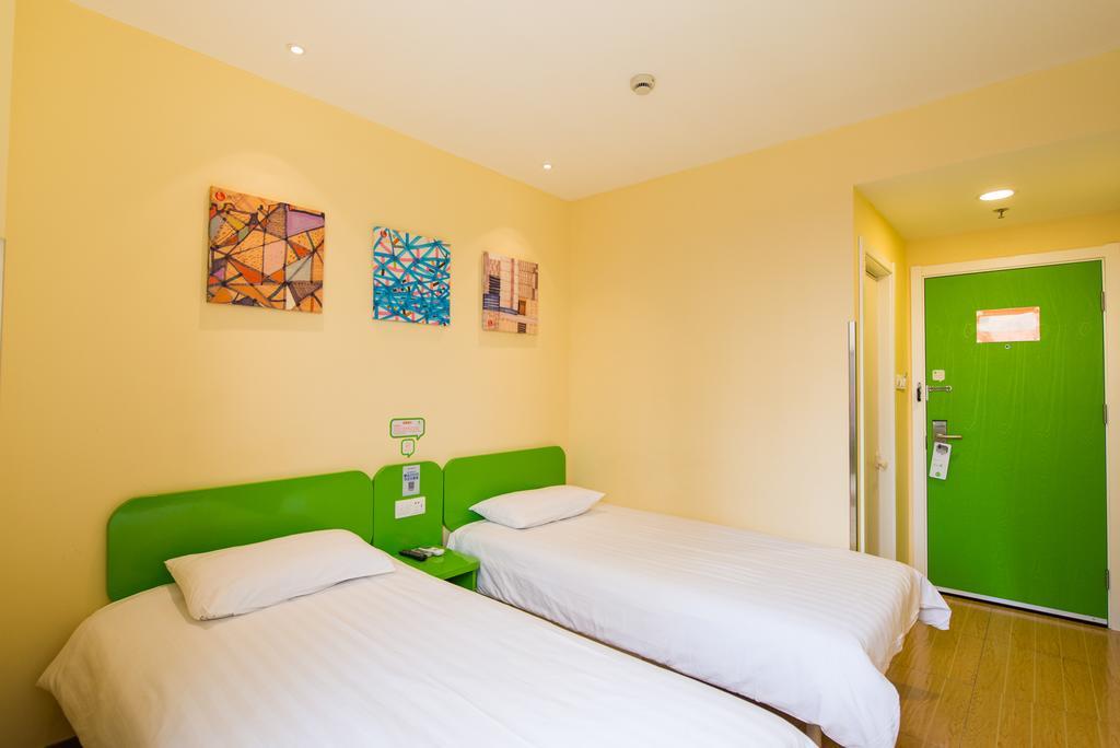 Hi Inn Ningbo Tianyi Square Branch Room photo